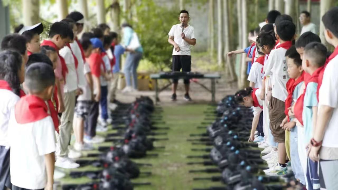 夏令营1.jpg